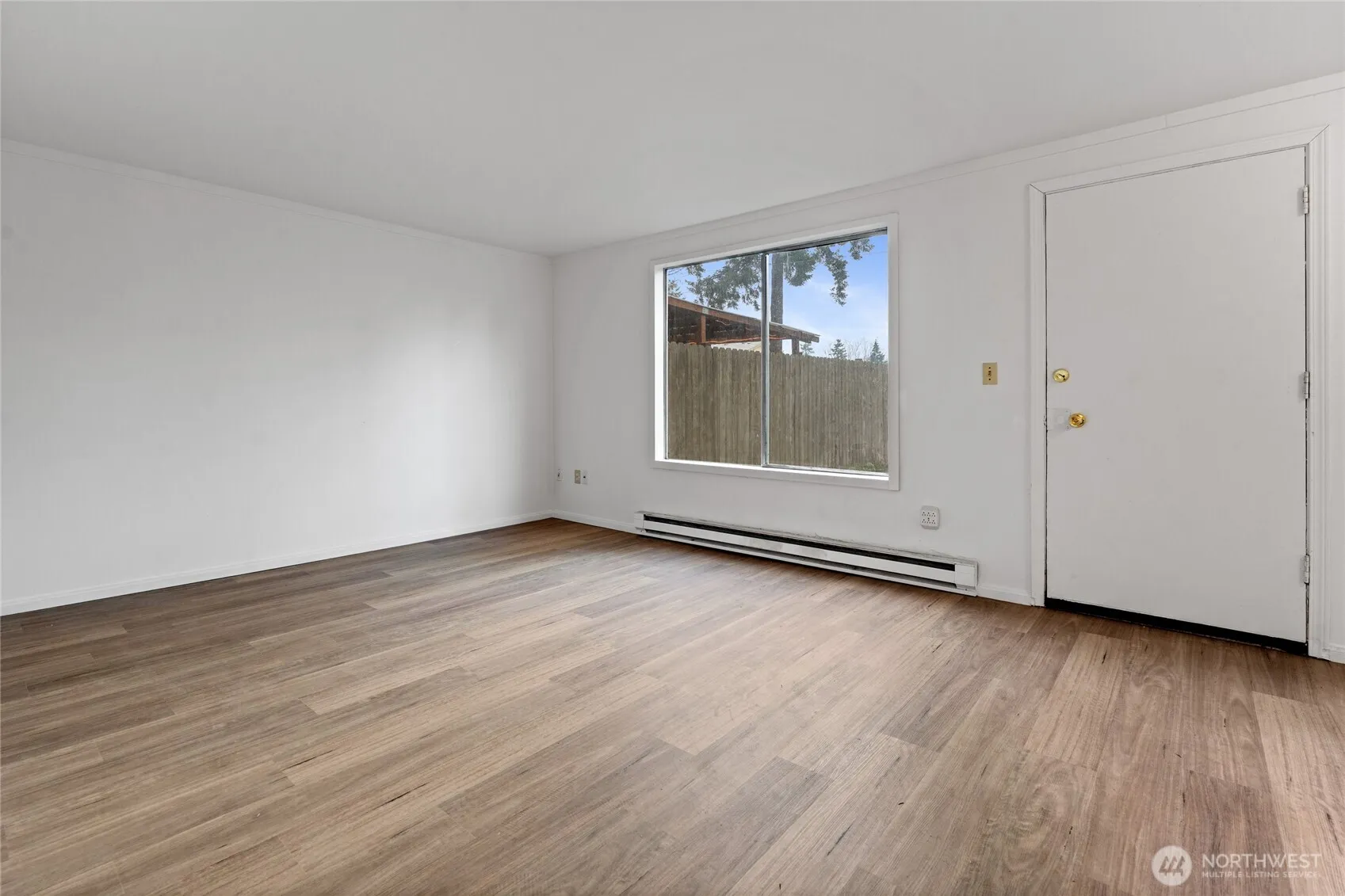 Property photo for 10423 13th Avenue Ct S, Tacoma photo 5