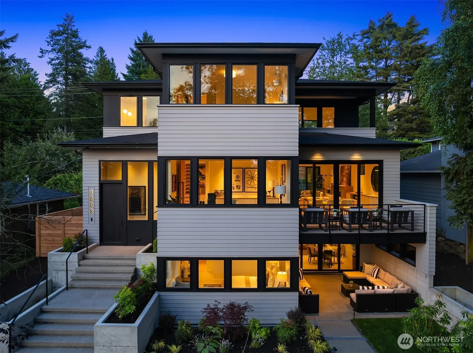Property photo for 7008 29th Avenue Ne, Seattle