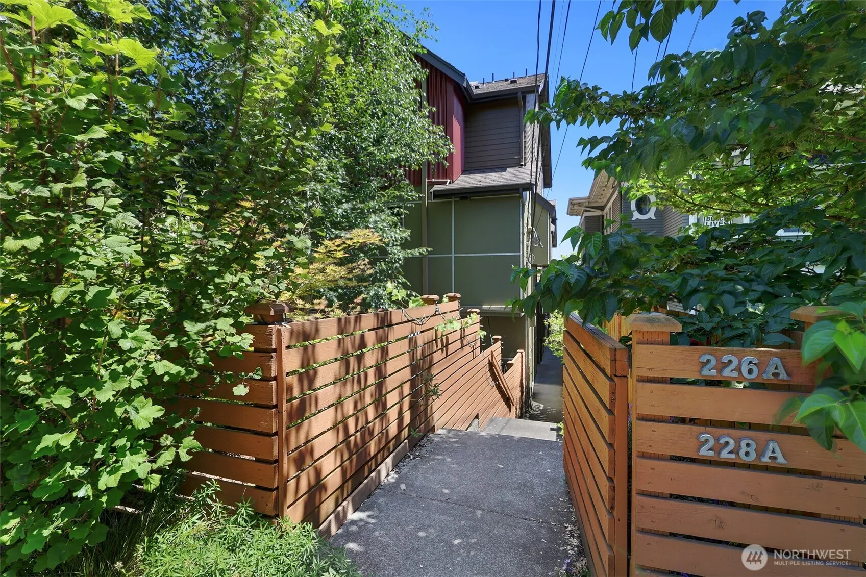 Property photo for 228 24th Avenue E #a, Seattle photo 3
