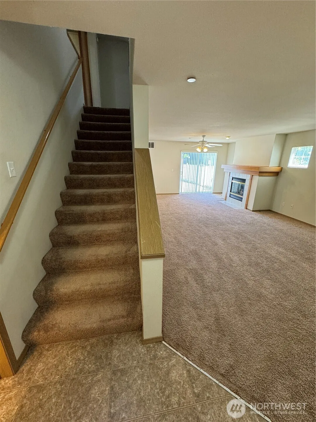 Property photo for 1800 Hoffman Hill Boulevard, Dupont photo 4