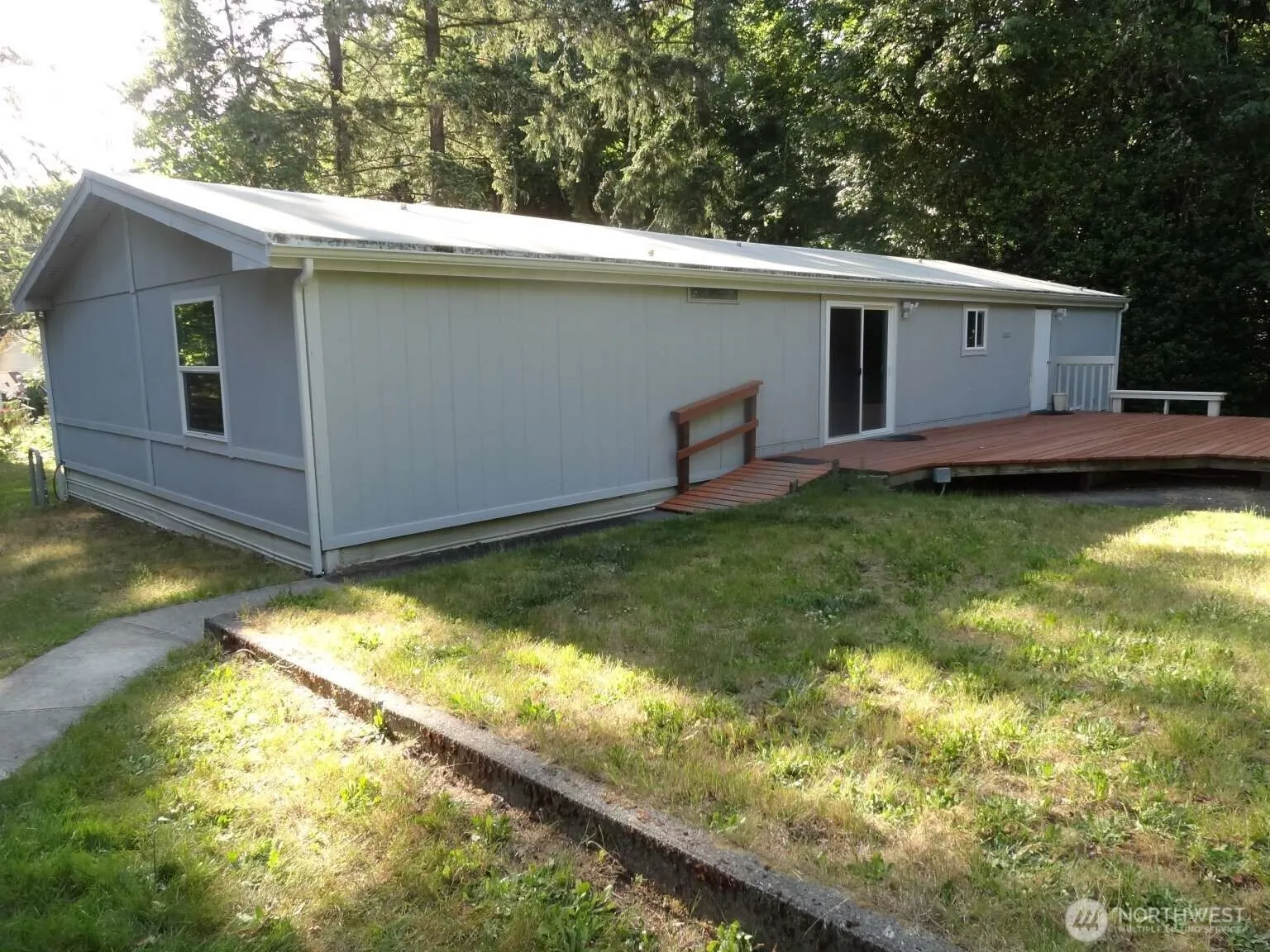 Property photo for 5530 Central Valley Road Ne, Bremerton photo 3