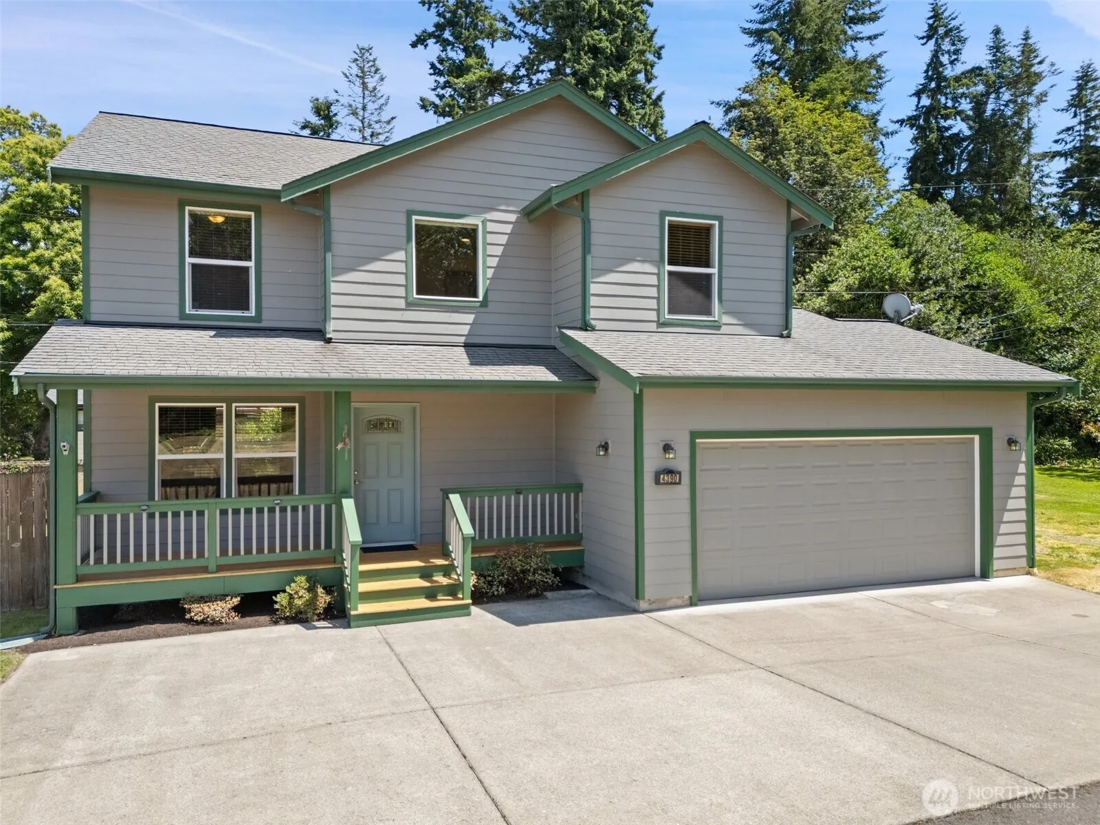 Property photo for 4390 Dyes Inlet Road Nw, Bremerton photo 4