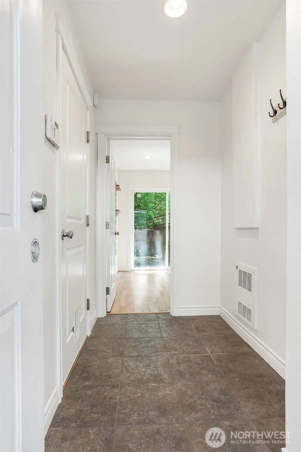 Property photo for 1426 A Nw 59th Street, Seattle photo 5