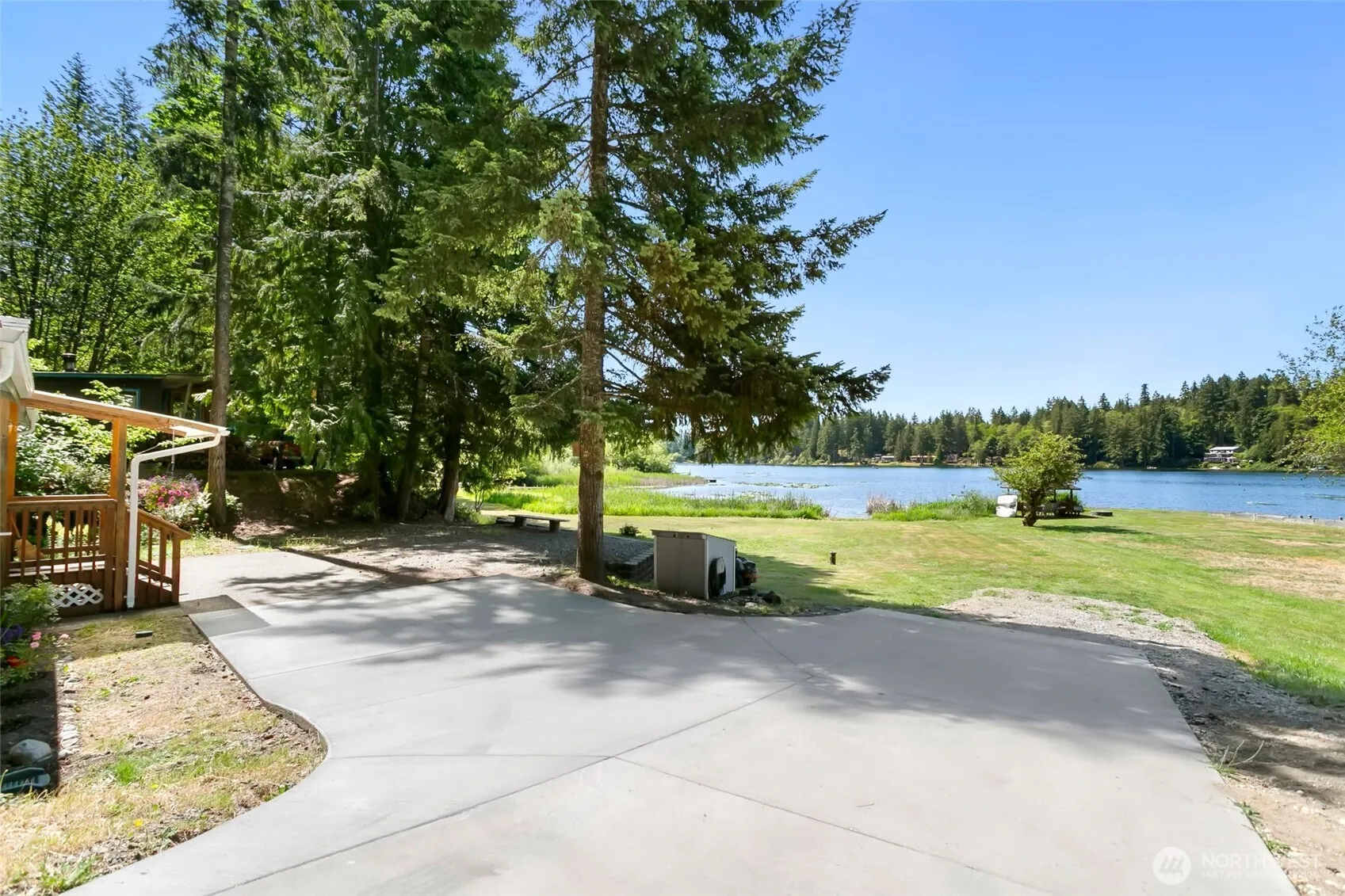 Property photo for 3000 N Mission Road W, Bremerton photo 2