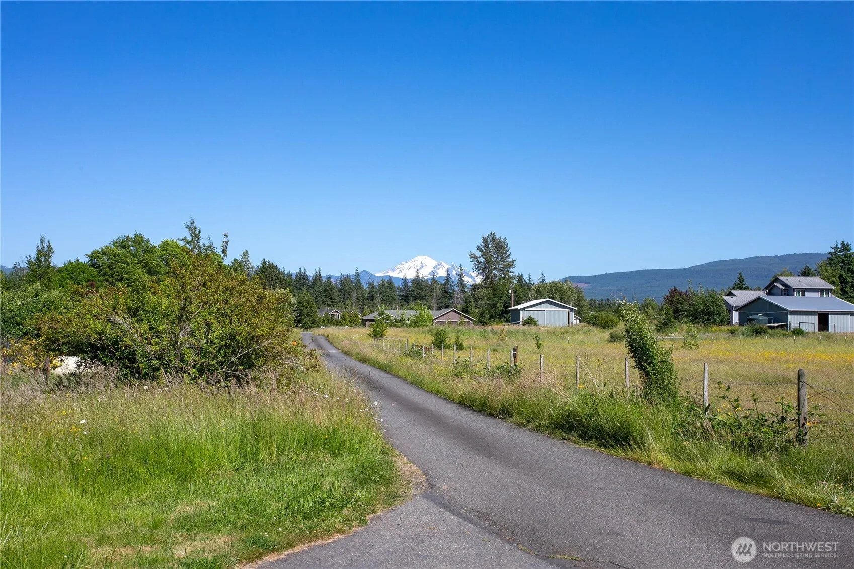 Property photo for 5459 Noon Road, Bellingham photo 2