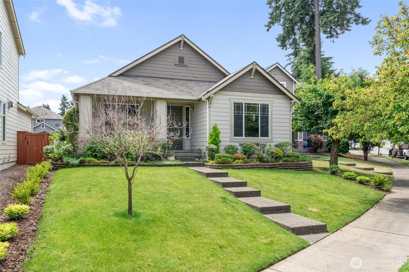 Property photo for 9127 Periwinkle Loop Ne, Olympia