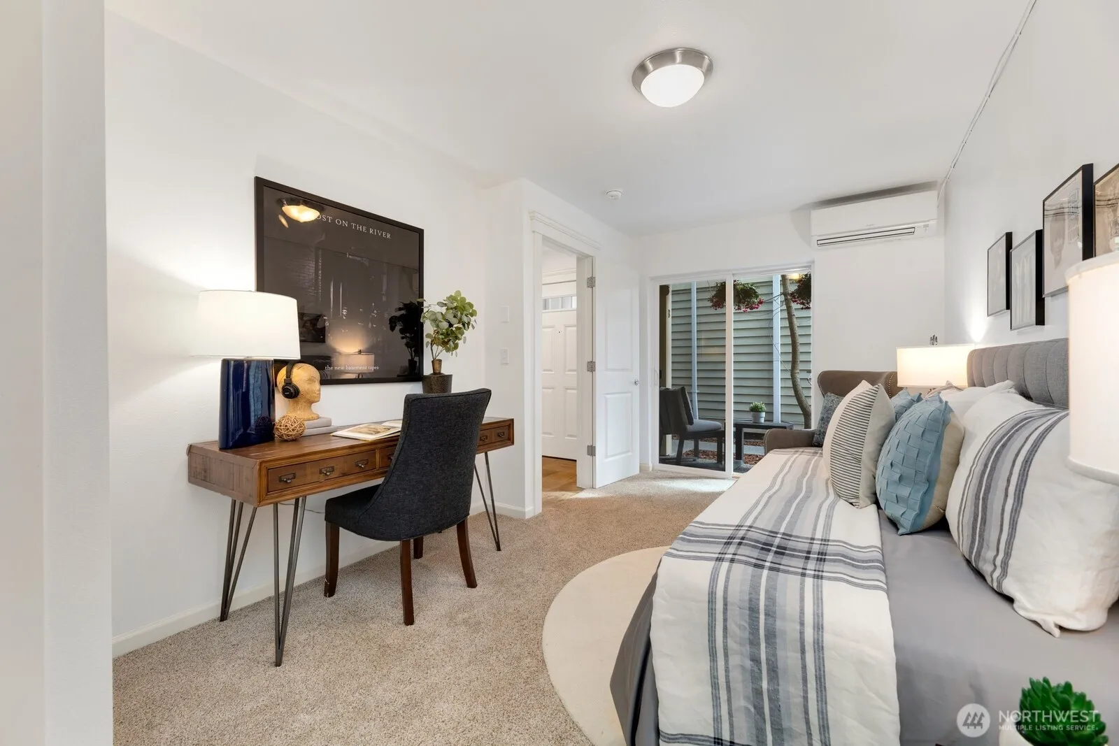 Property photo for 335 16th Avenue E #b, Seattle photo 3