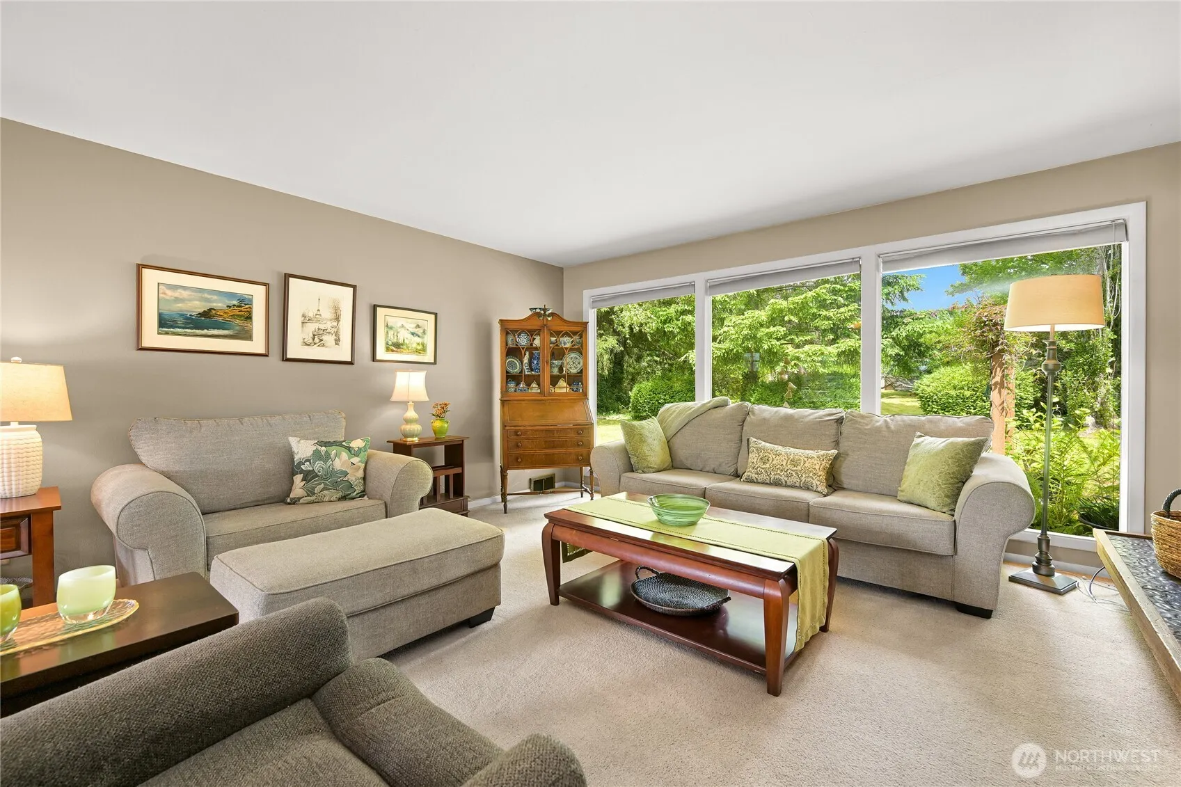 Property photo for 2714 Alderwood Avenue, Bellingham photo 4