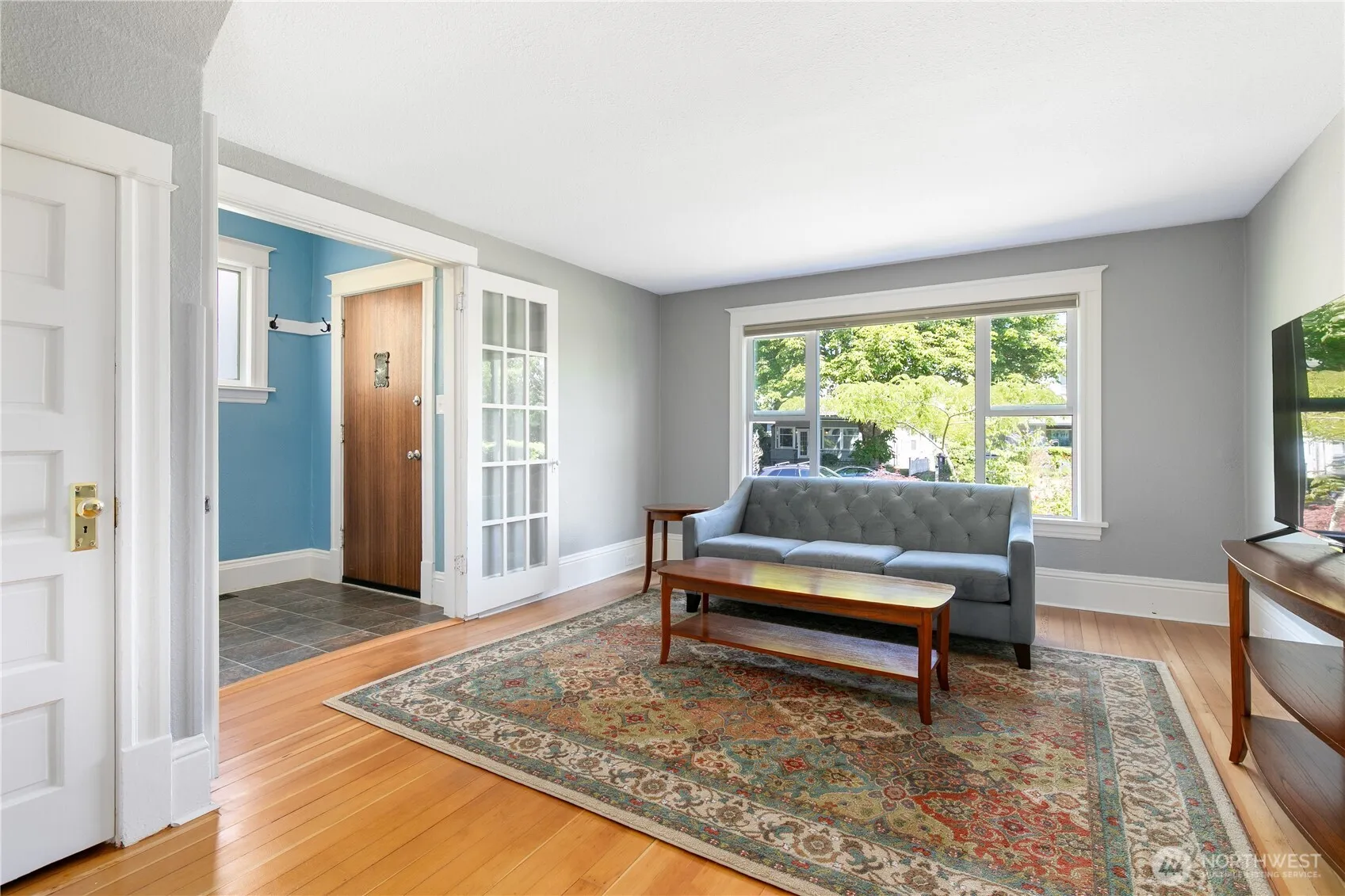 Property photo for 930 S Sheridan Avenue, Tacoma photo 4