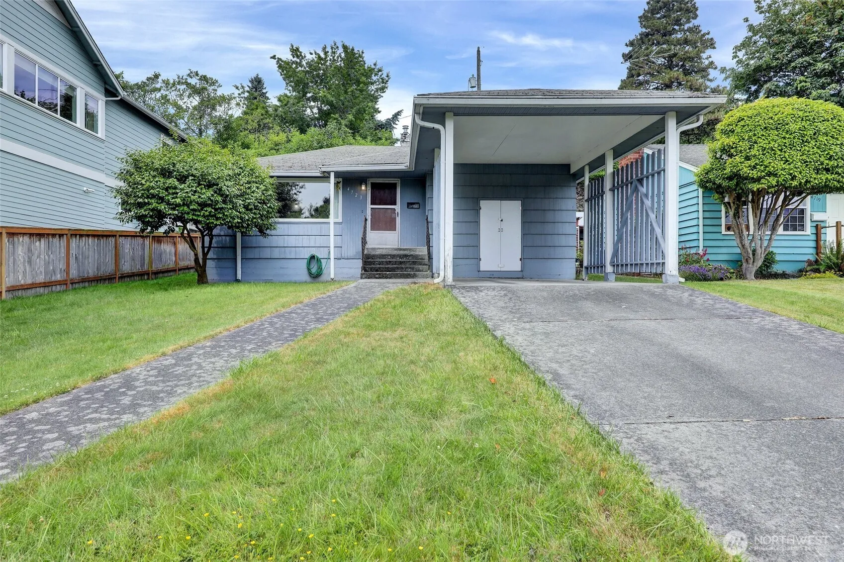 Property photo for 4723 50th Avenue Sw, Seattle