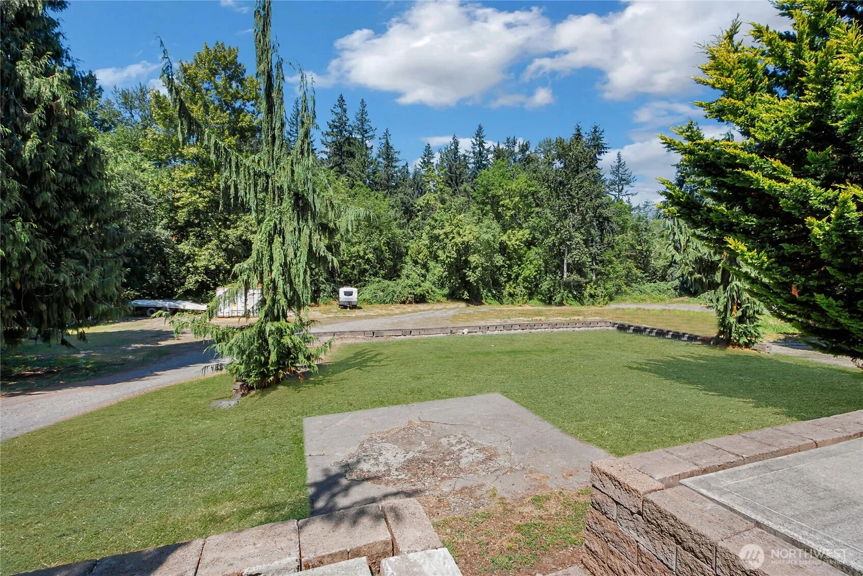 Property photo for 14524 Canyon Road, Puyallup photo 4