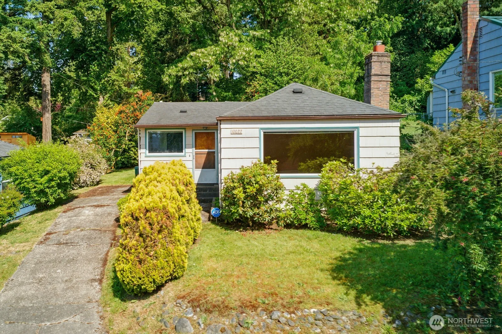 Property photo for 10022 8th Avenue Ne, Seattle