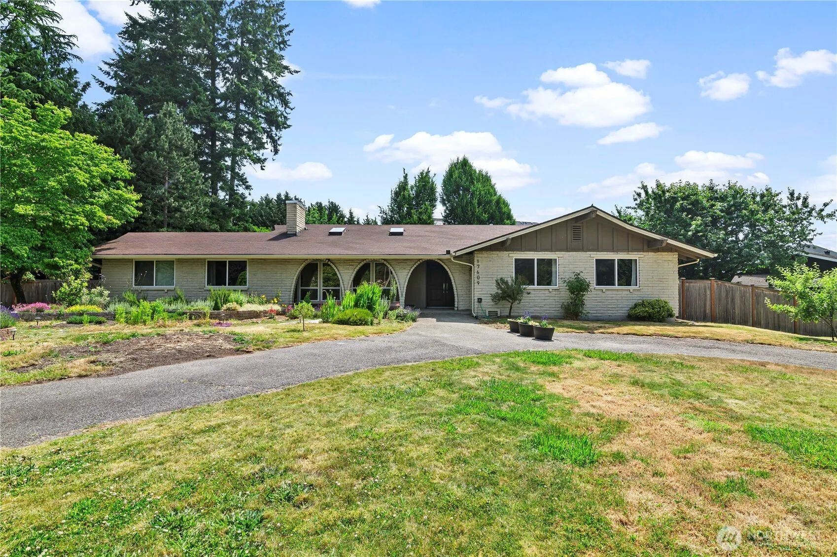 Property photo for 17609 15th Place W, Lynnwood photo 2