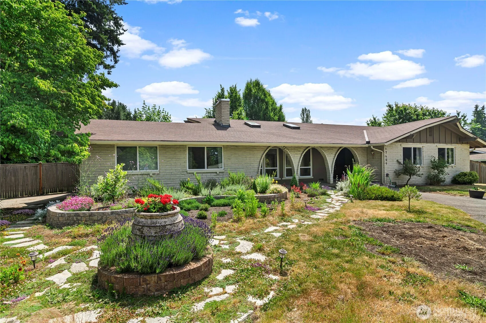 Property photo for 17609 15th Place W, Lynnwood photo 3