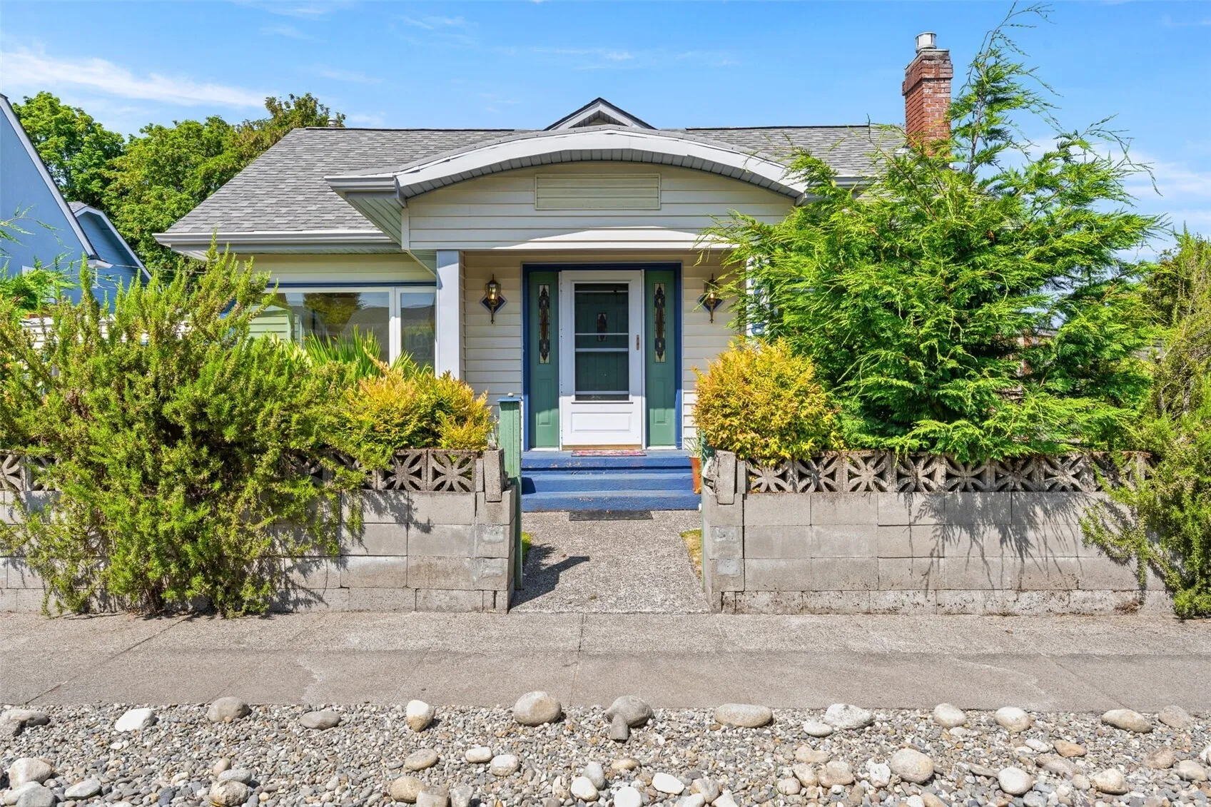 Property photo for 2718 N Alder Street, Tacoma