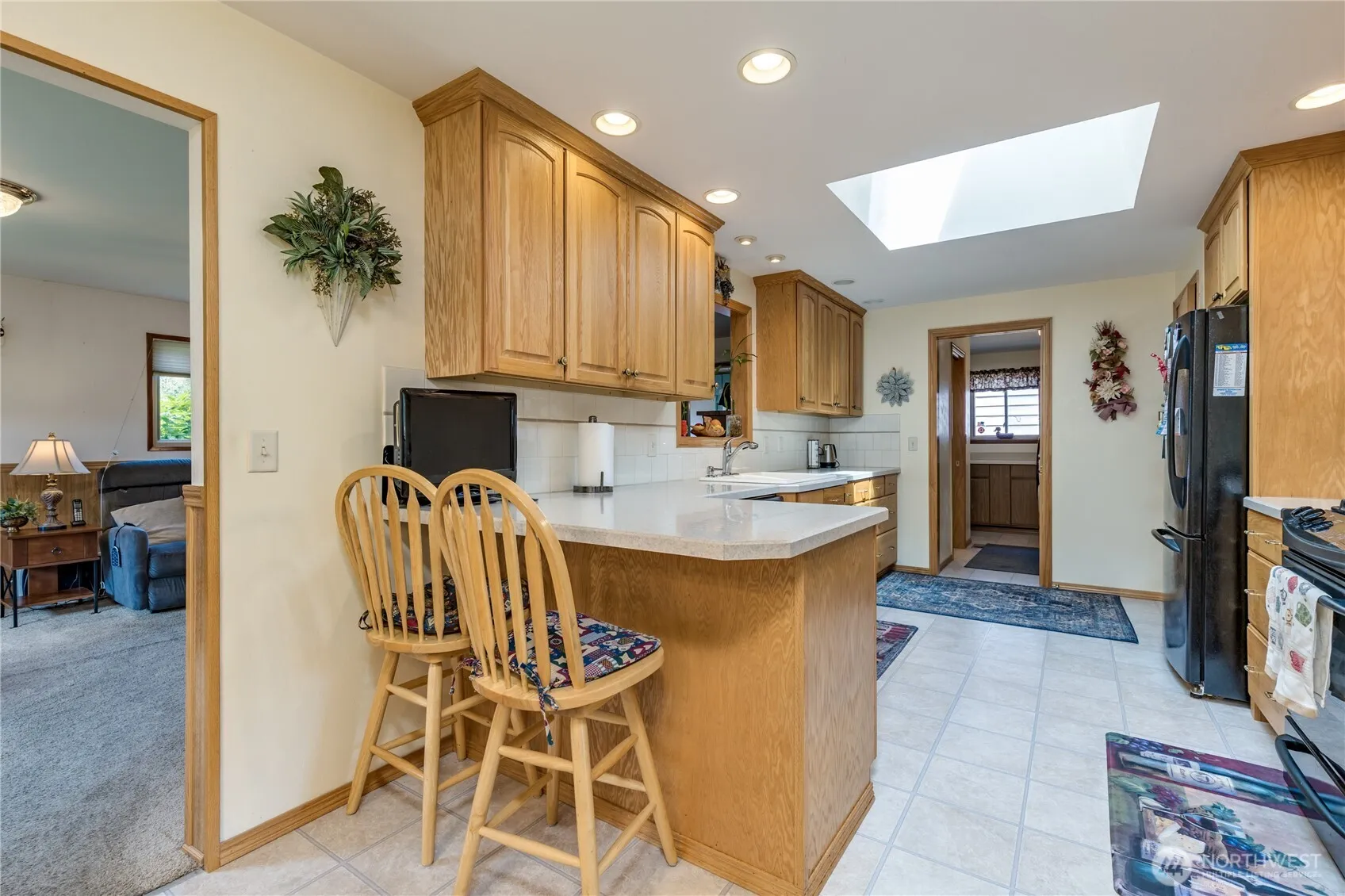 Property photo for 1023 E Maple Street, Kent photo 5