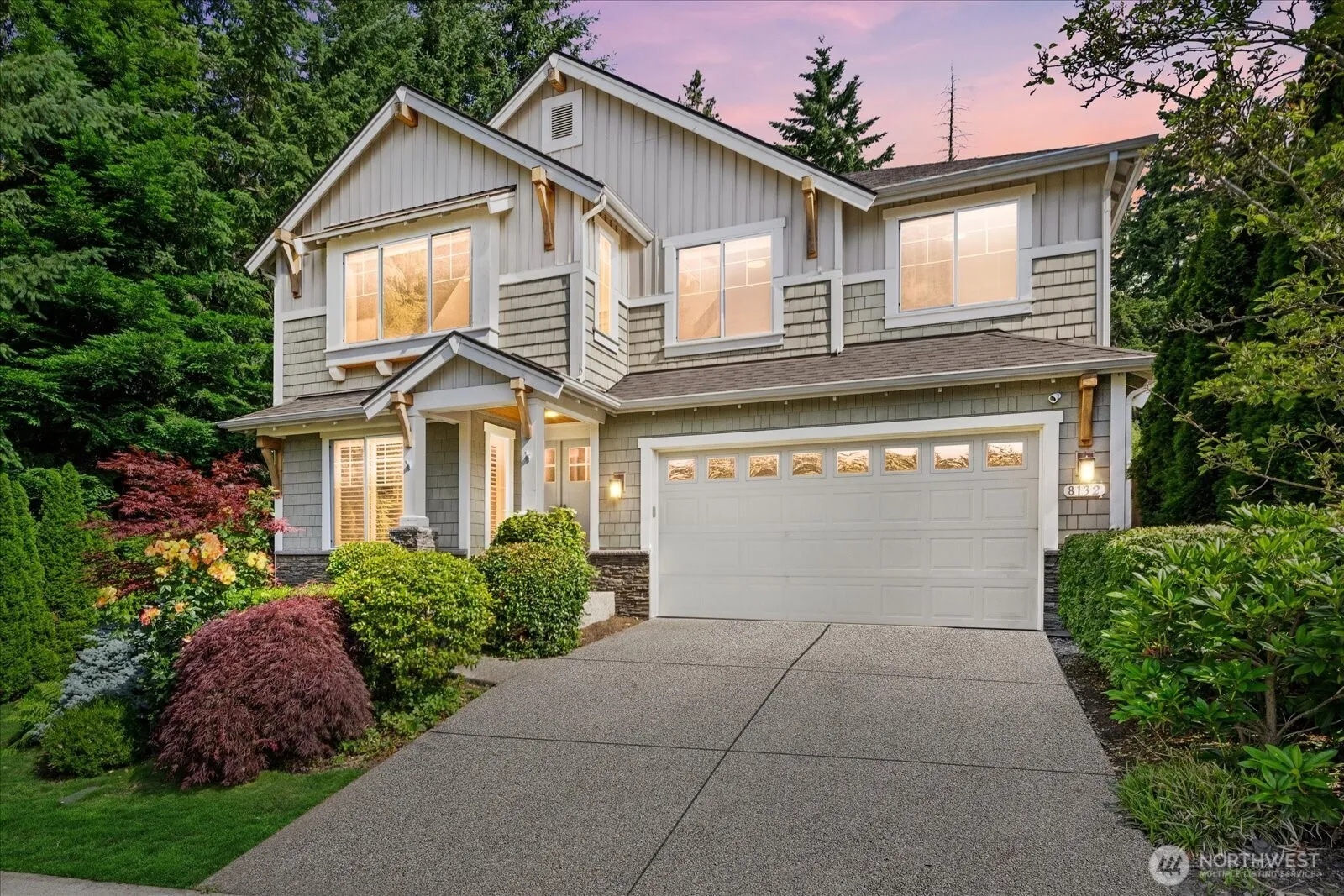Property photo for 8132 Ne 117th Place, Kirkland photo 5