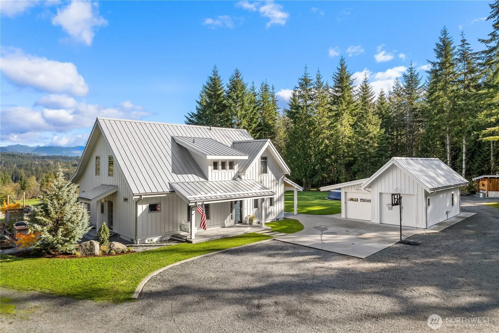 Property photo for 21520 72nd St Se, Snohomish