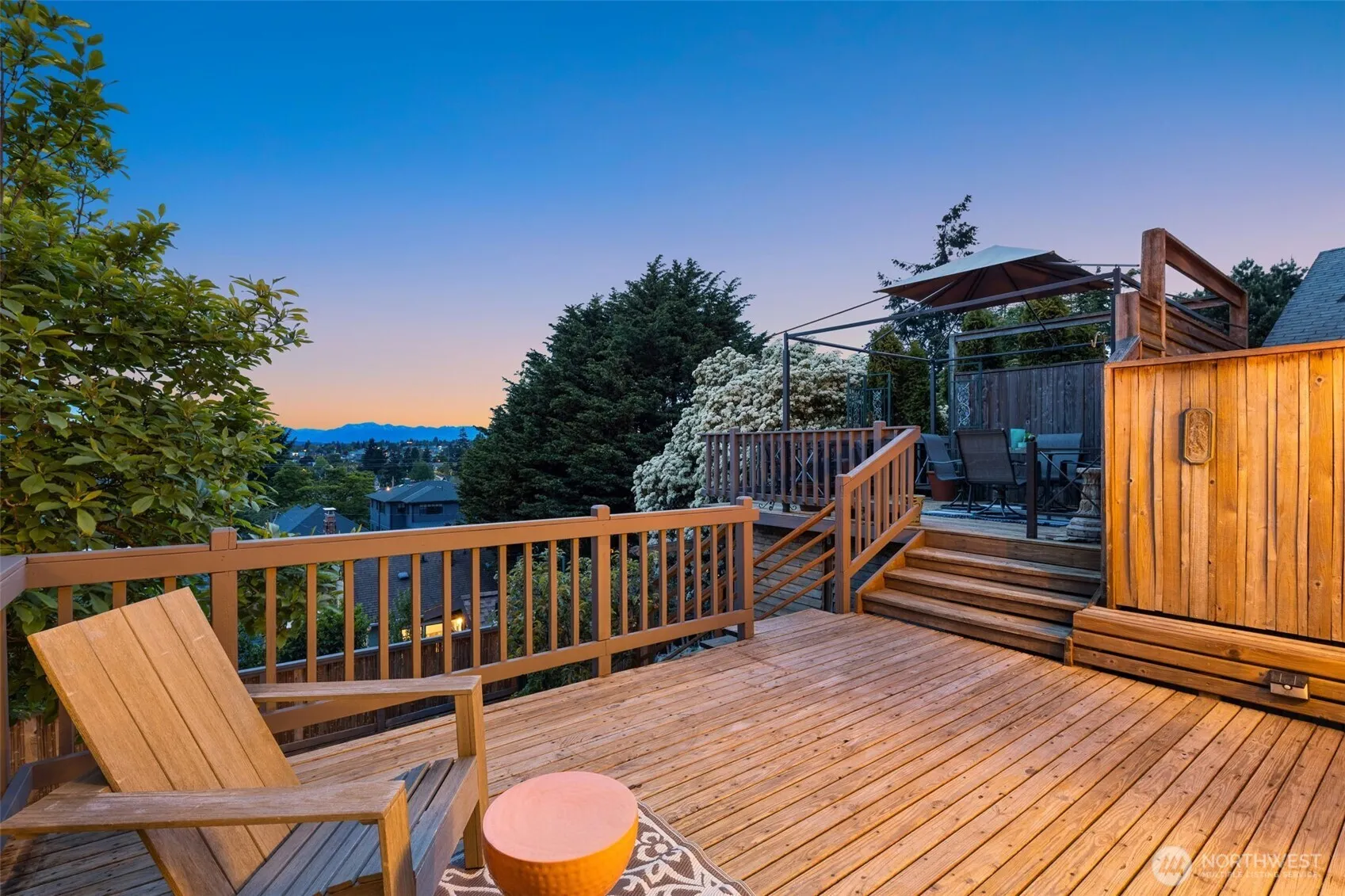 Property photo for 5807 3rd Avenue Nw, Seattle photo 2