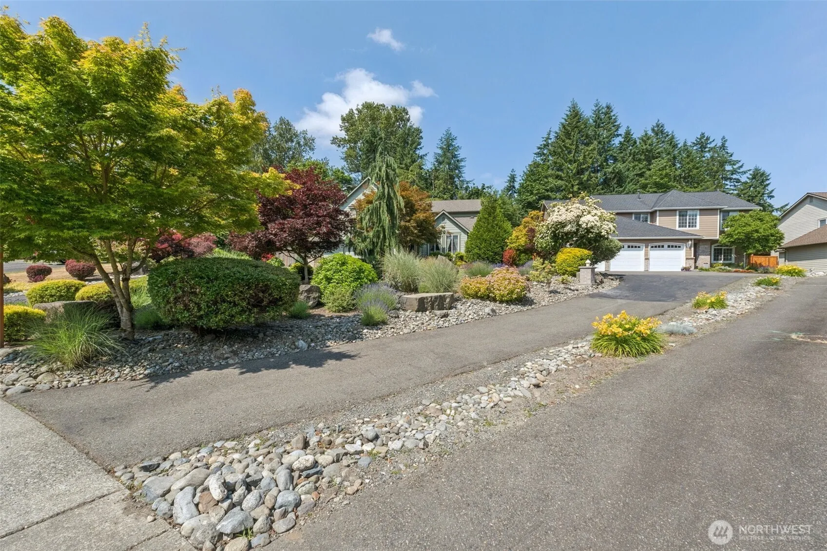 Property photo for 15611 138th Place Se, Renton photo 3