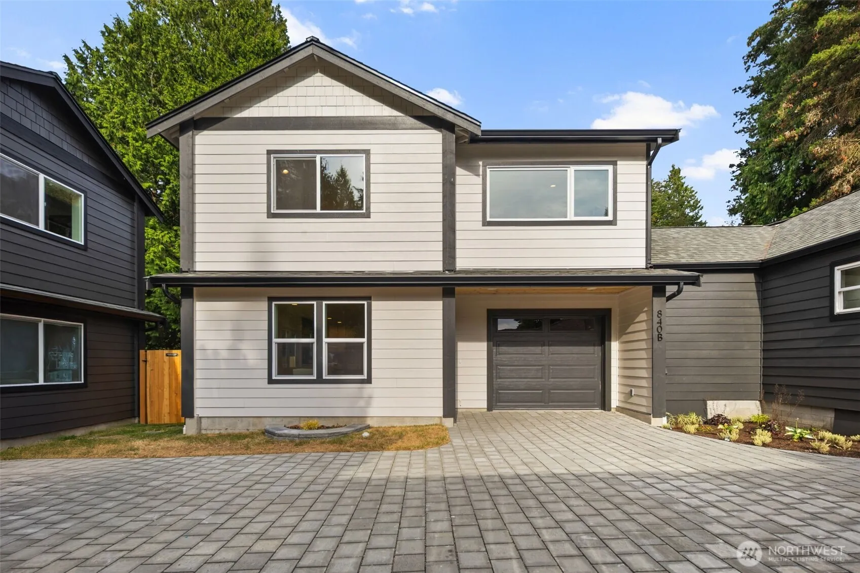 Property photo for 840 Ne 100th Street #b, Seattle