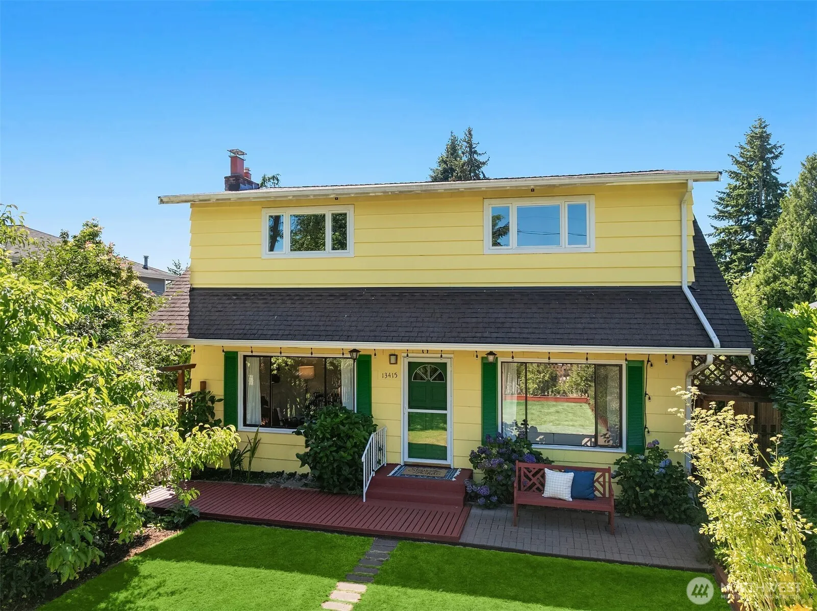 Property photo for 13415 Corliss Avenue N, Seattle photo 2