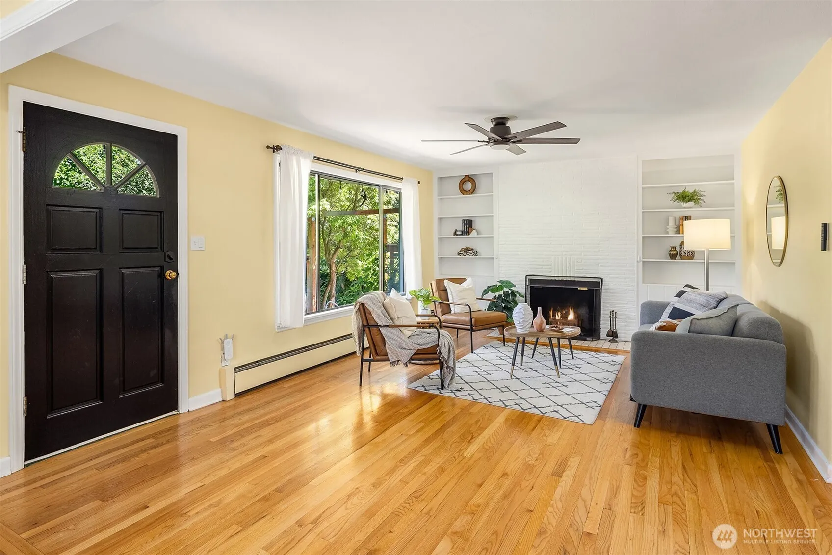 Property photo for 13415 Corliss Avenue N, Seattle photo 5