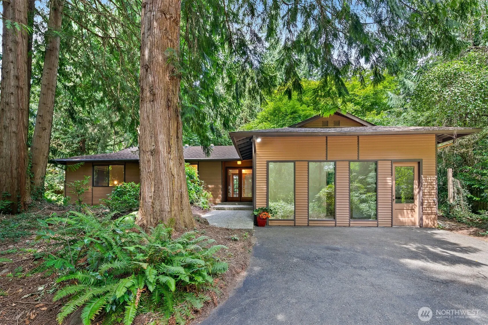 Property photo for 11333 204th Avenue Ne, Redmond