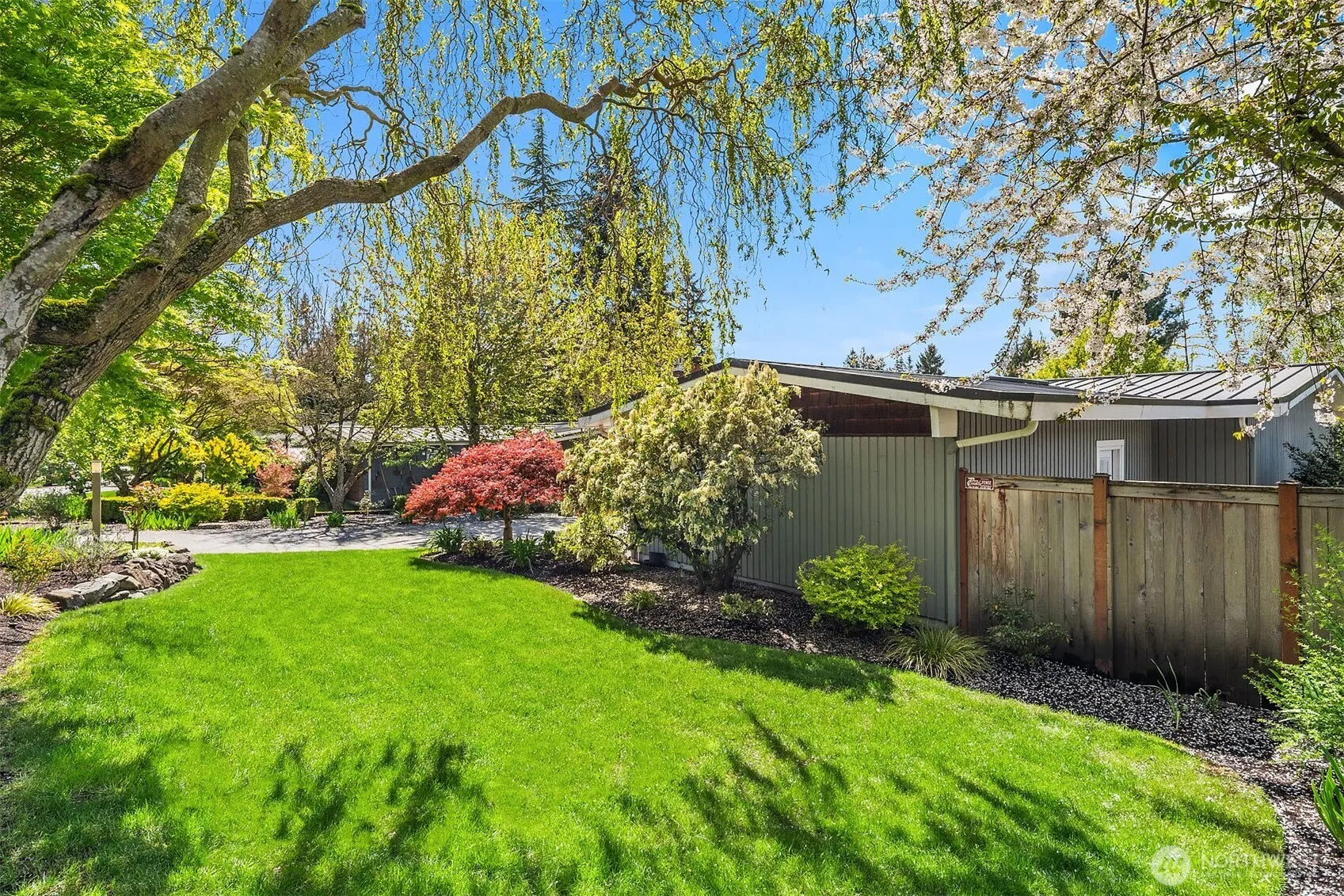 Property photo for 4711 110th Avenue Ne, Kirkland photo 5