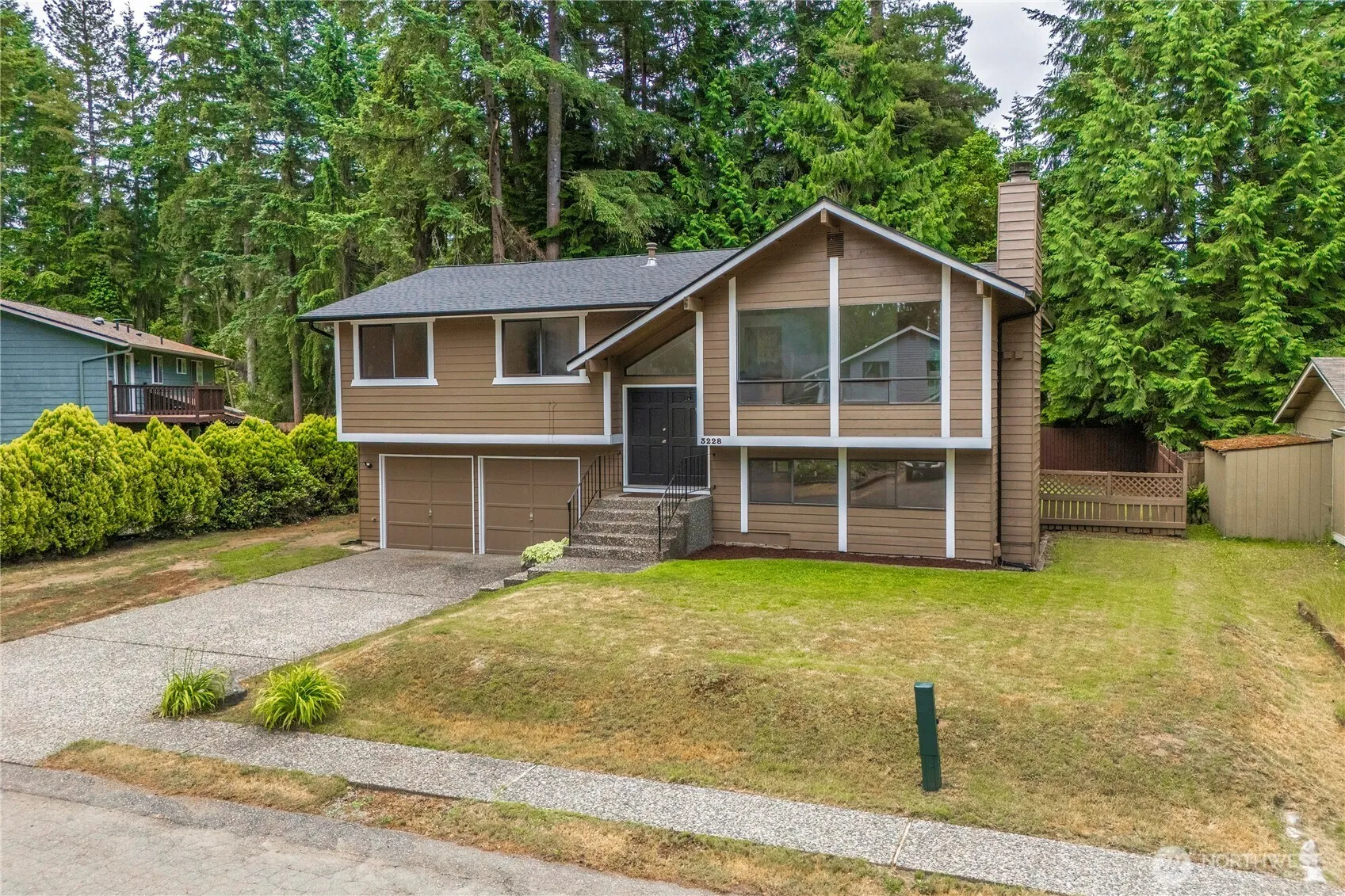 Property photo for 3228 Se Devonshire Place, Port Orchard photo 2