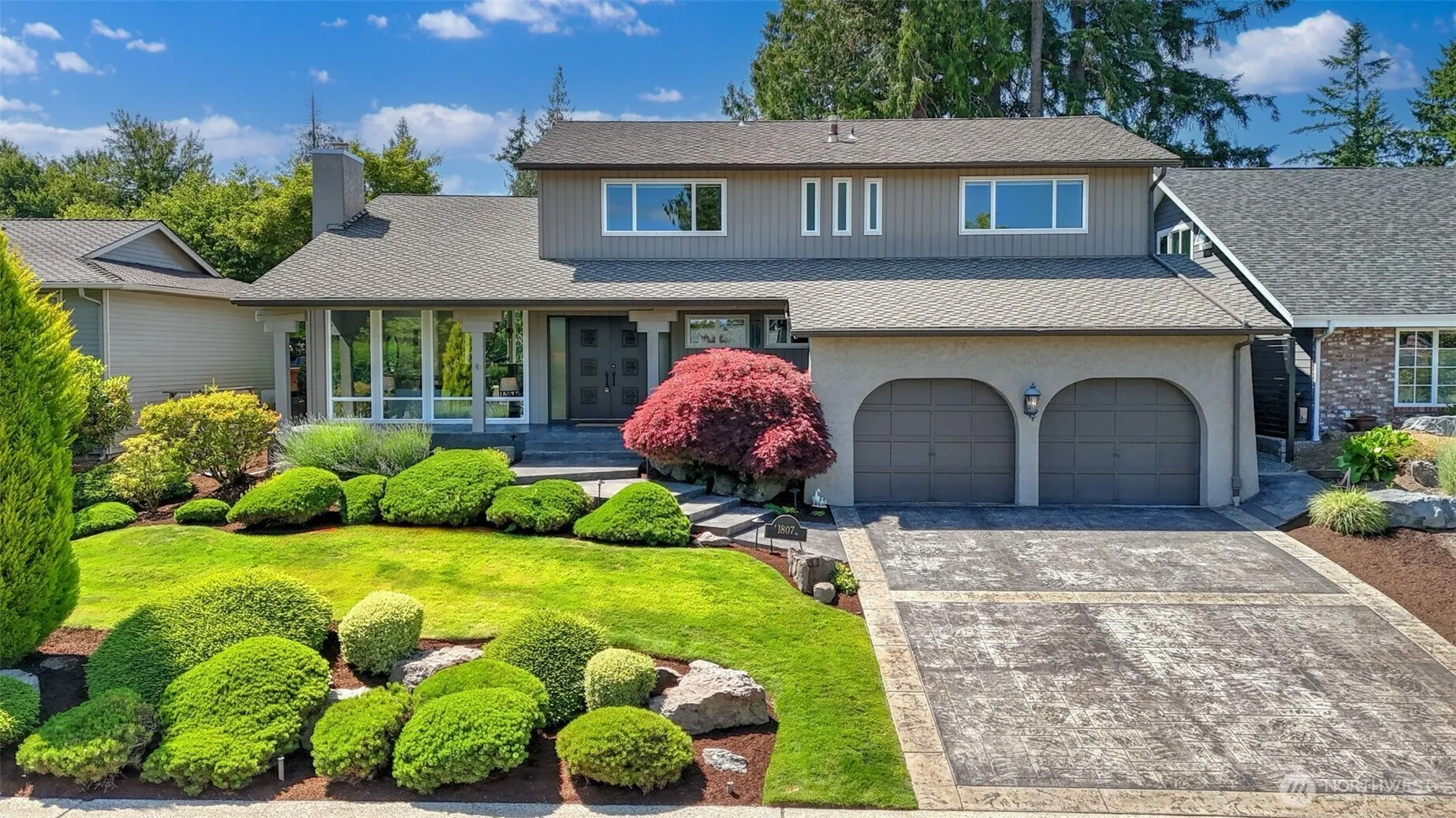 Property photo for 1807 184th Avenue Ne, Bellevue
