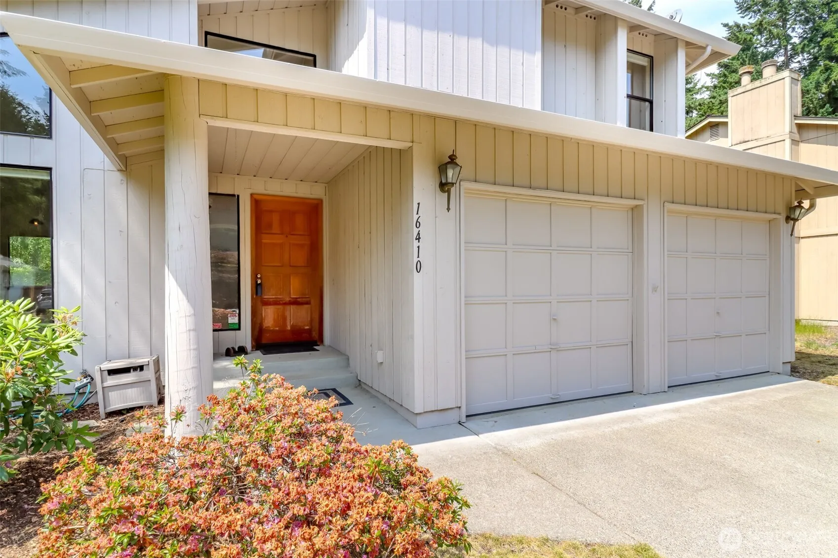 Property photo for 16410 92nd Avenue E, Puyallup photo 2