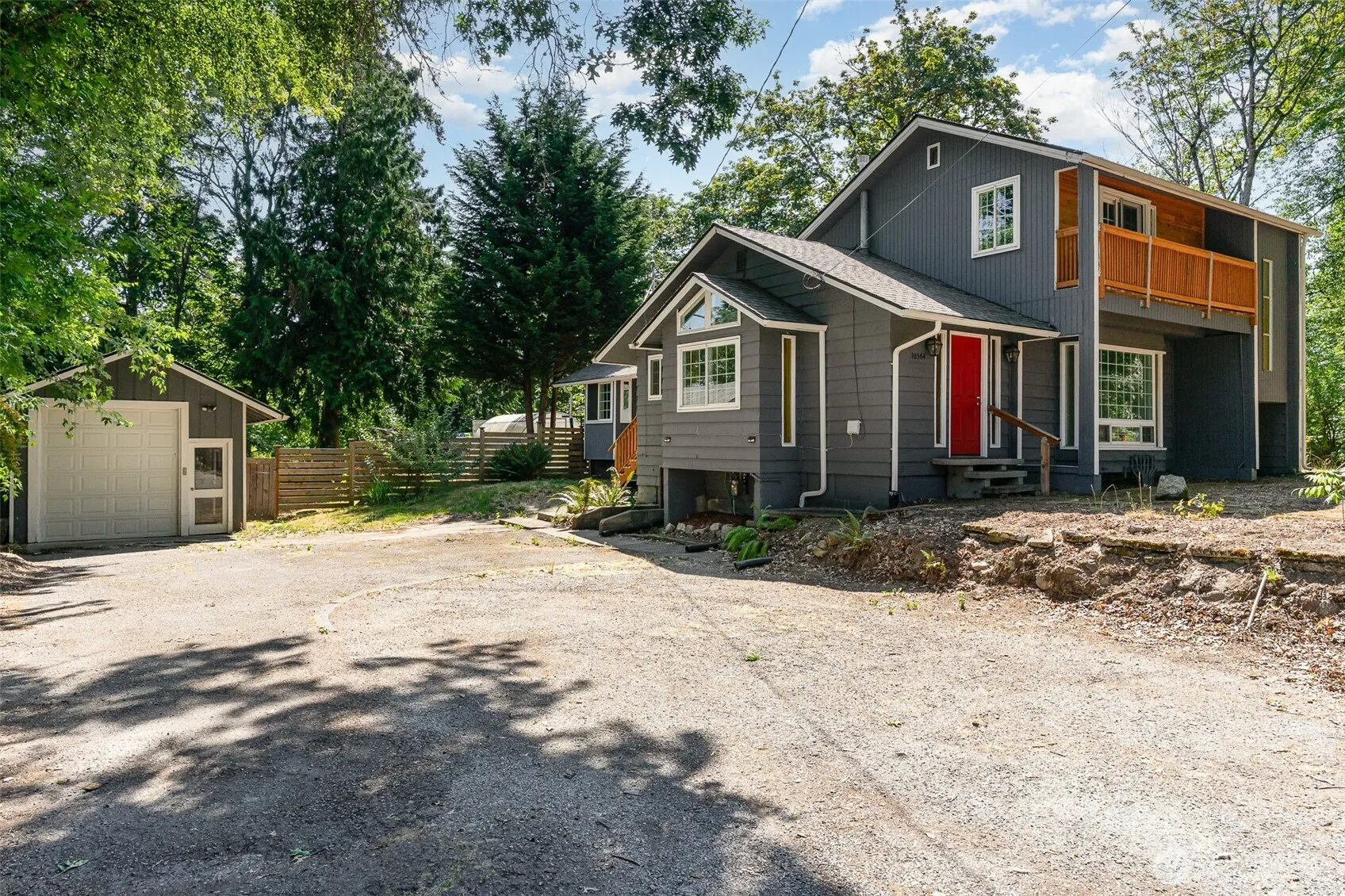 Property photo for 10564 14th Avenue S, Seattle photo 3