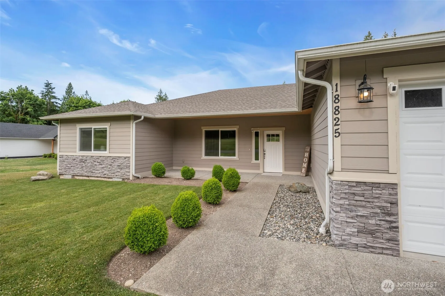 Property photo for 18825 104th Street Se, Snohomish photo 2
