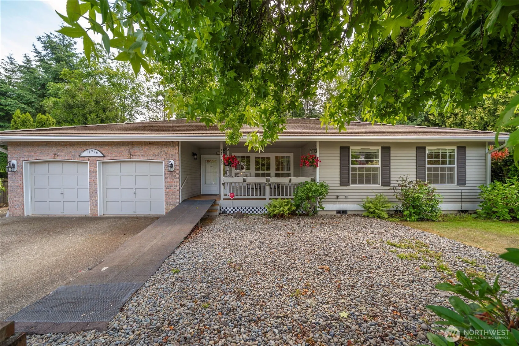 Property photo for 11916 125th Avenue E, Puyallup