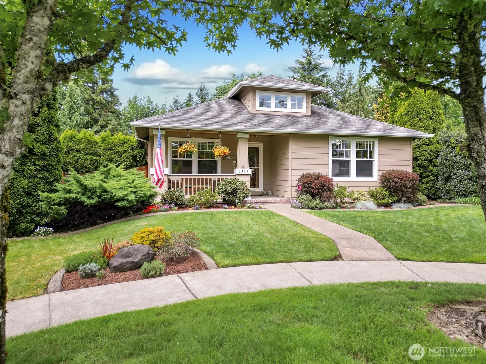 Property photo for 2237 Mcdonald Avenue, Dupont