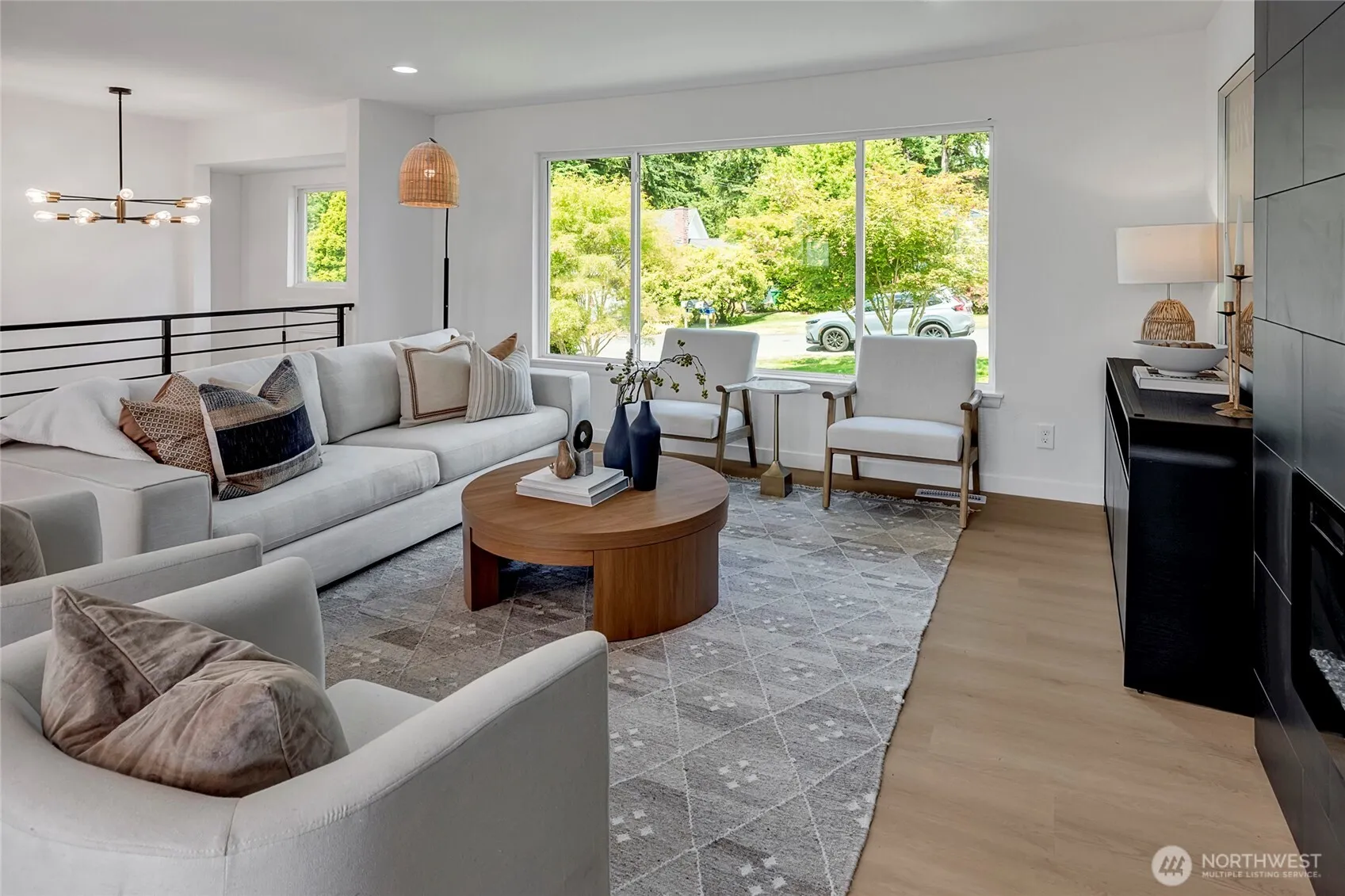 Property photo for 320 178th Place Sw, Bothell photo 4