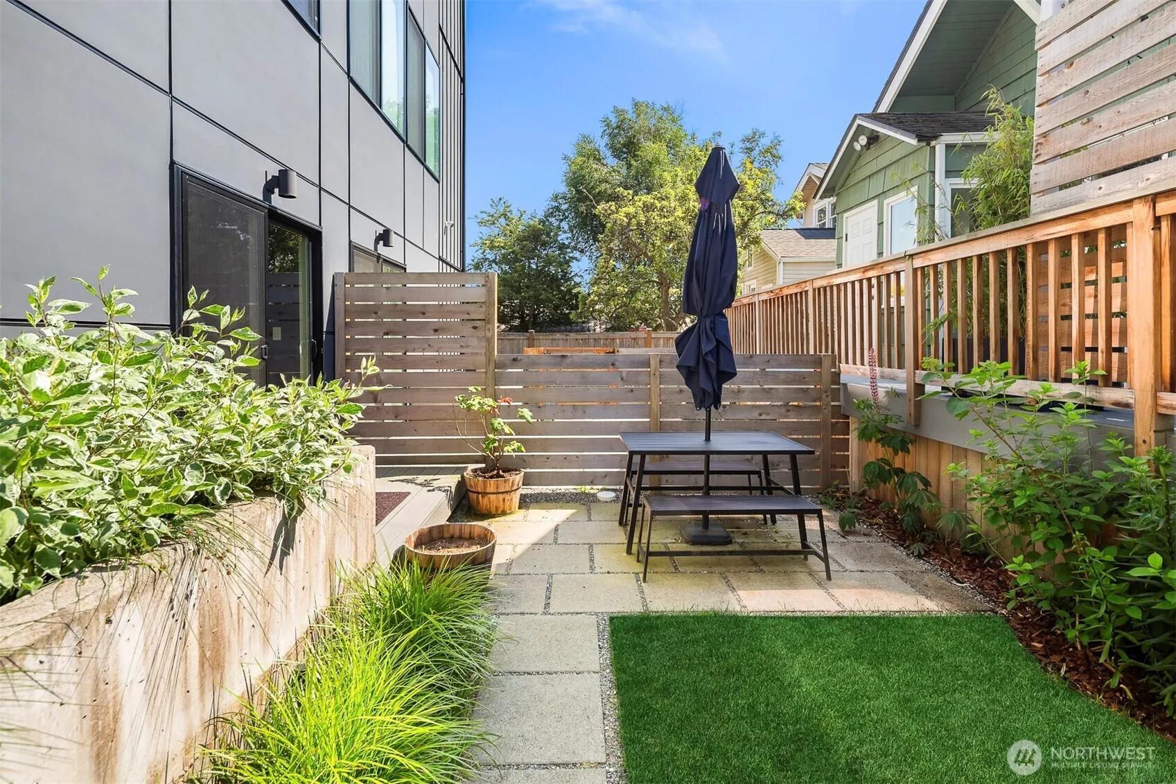Property photo for 8314 14th Avenue Nw ##b, Seattle photo 3