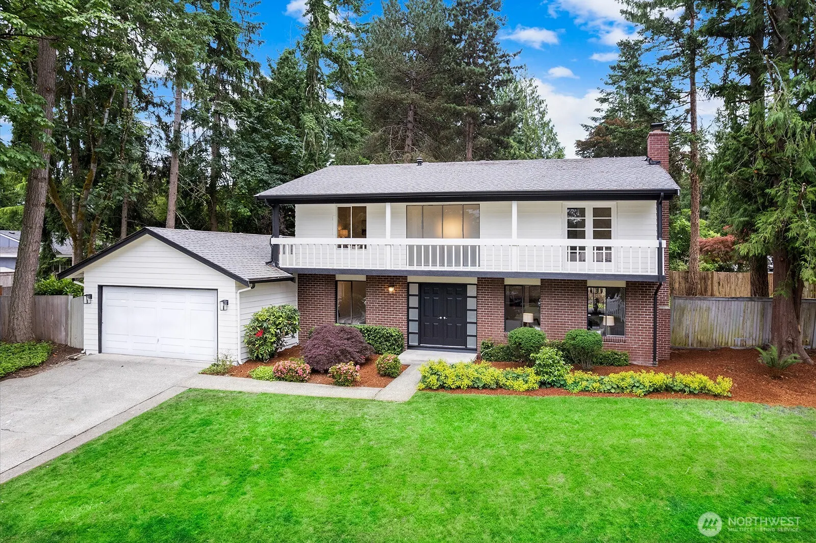 Property photo for 17805 Ne 29th Street, Redmond