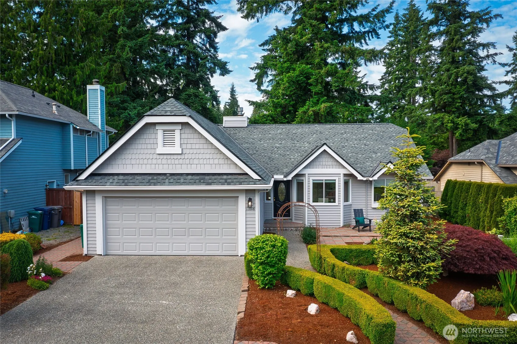 Property photo for 13318 Ne 69th Way, Redmond photo 2
