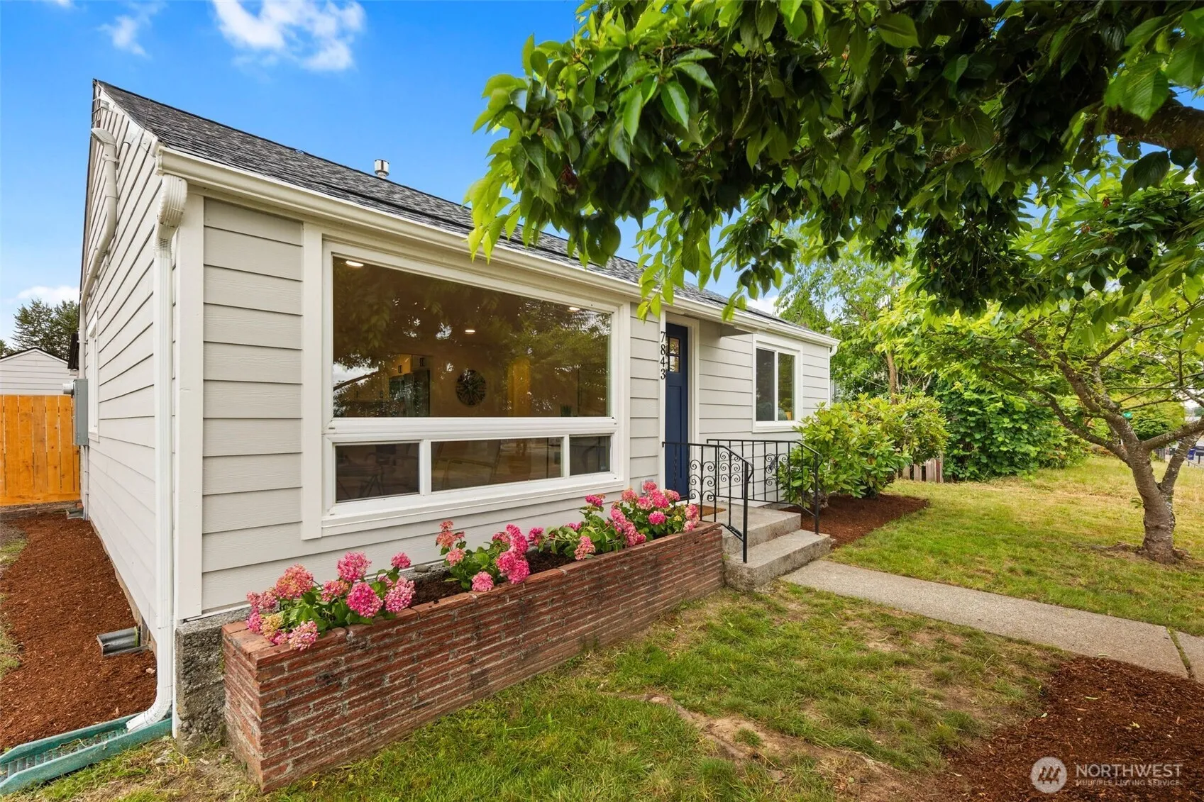Property photo for 7843 Yakima Avenue, Tacoma photo 5