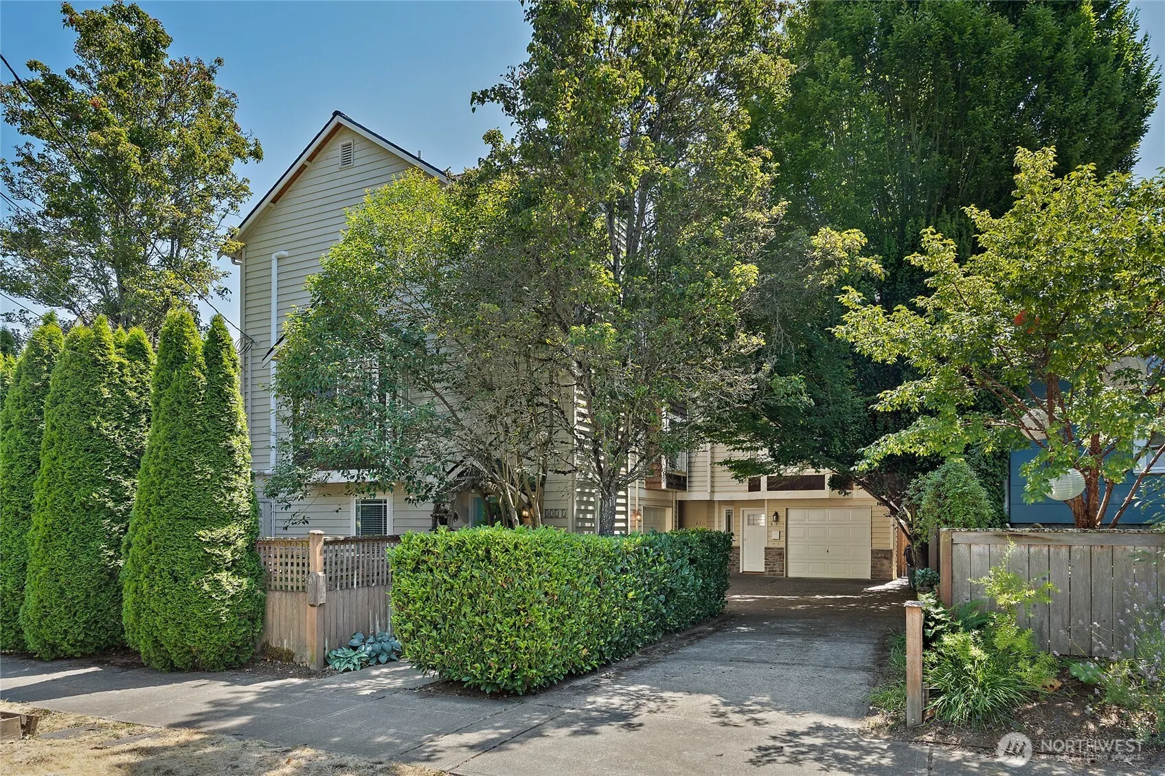 Property photo for 831 Nw 63rd Street #c, Seattle photo 3