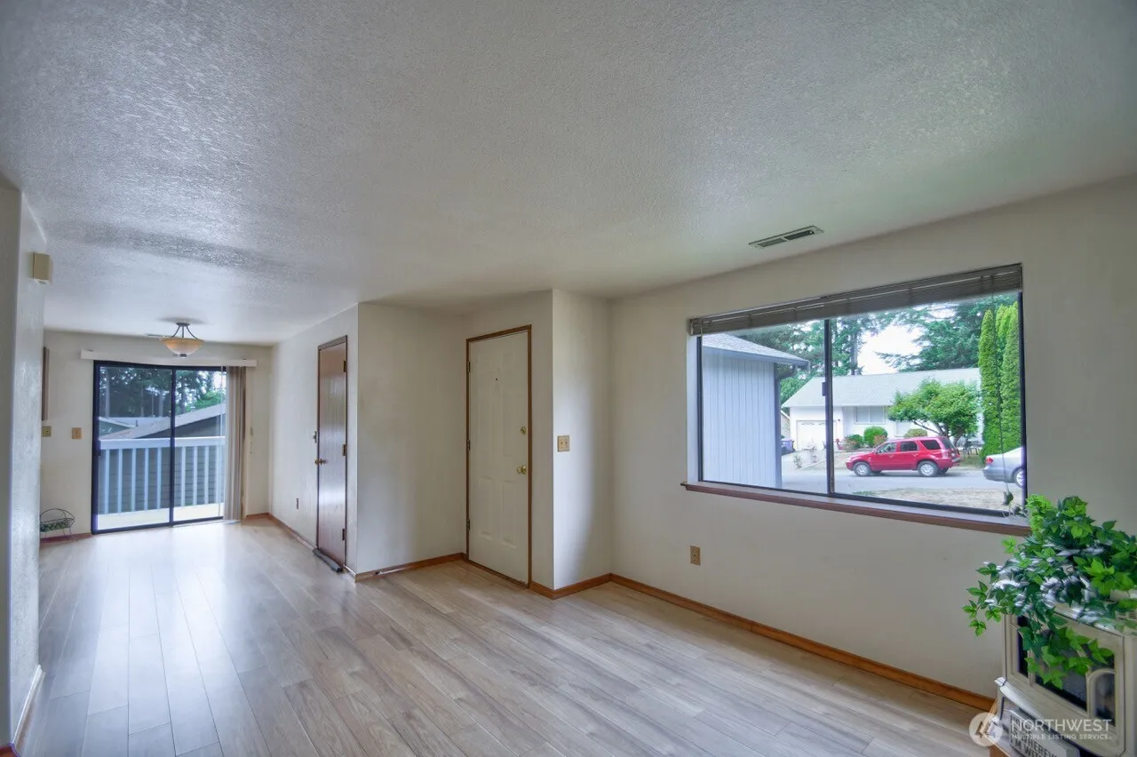 Property photo for 3601 Autumnwood Court Se, Olympia photo 4
