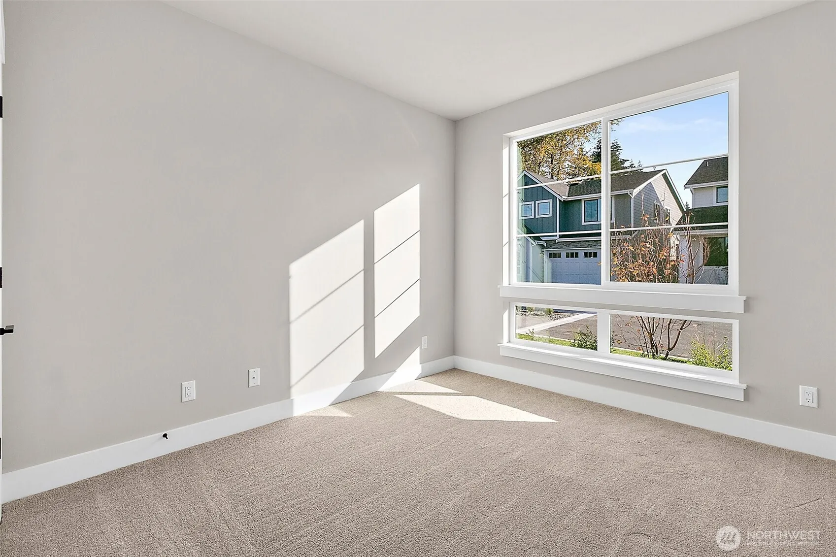 Property photo for 28402 142nd Place Se, Kent photo 5