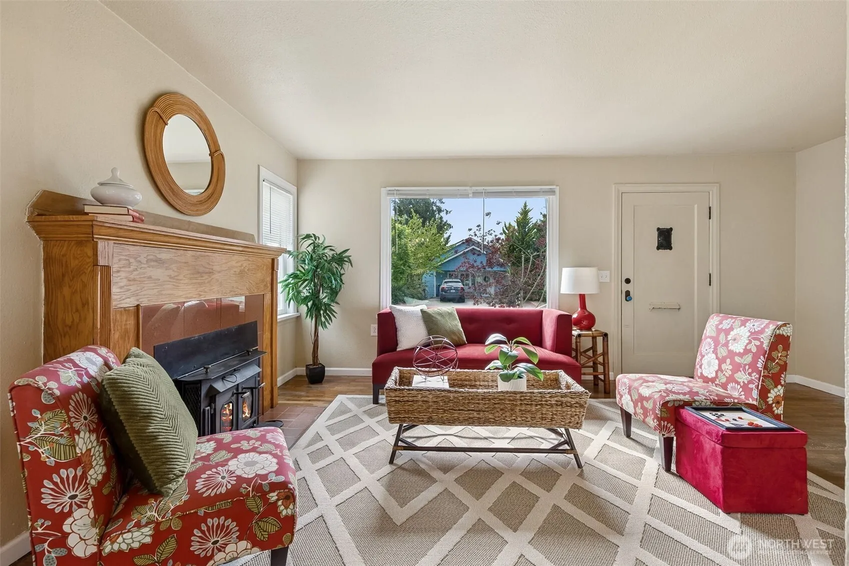 Property photo for 222 Milroy Street Nw, Olympia photo 2