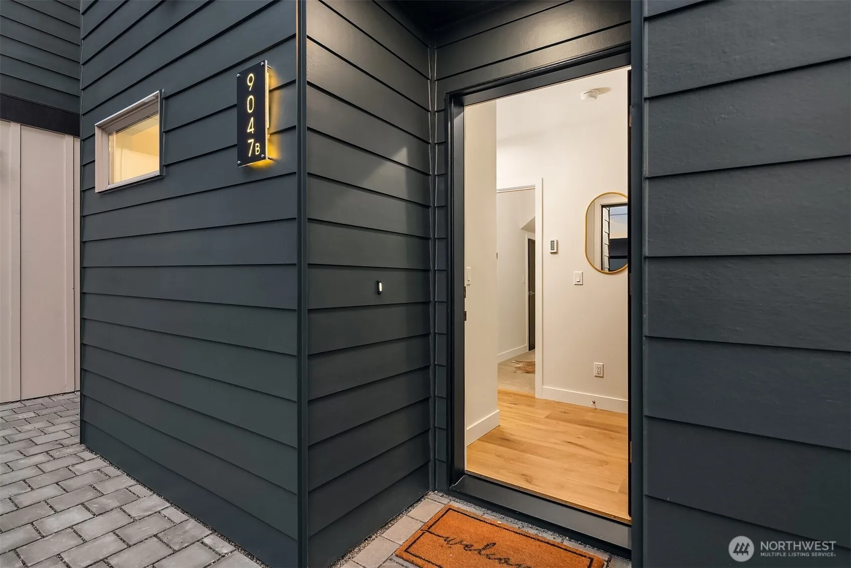 Property photo for 9047 Dibble Avenue Nw #b, Seattle photo 3