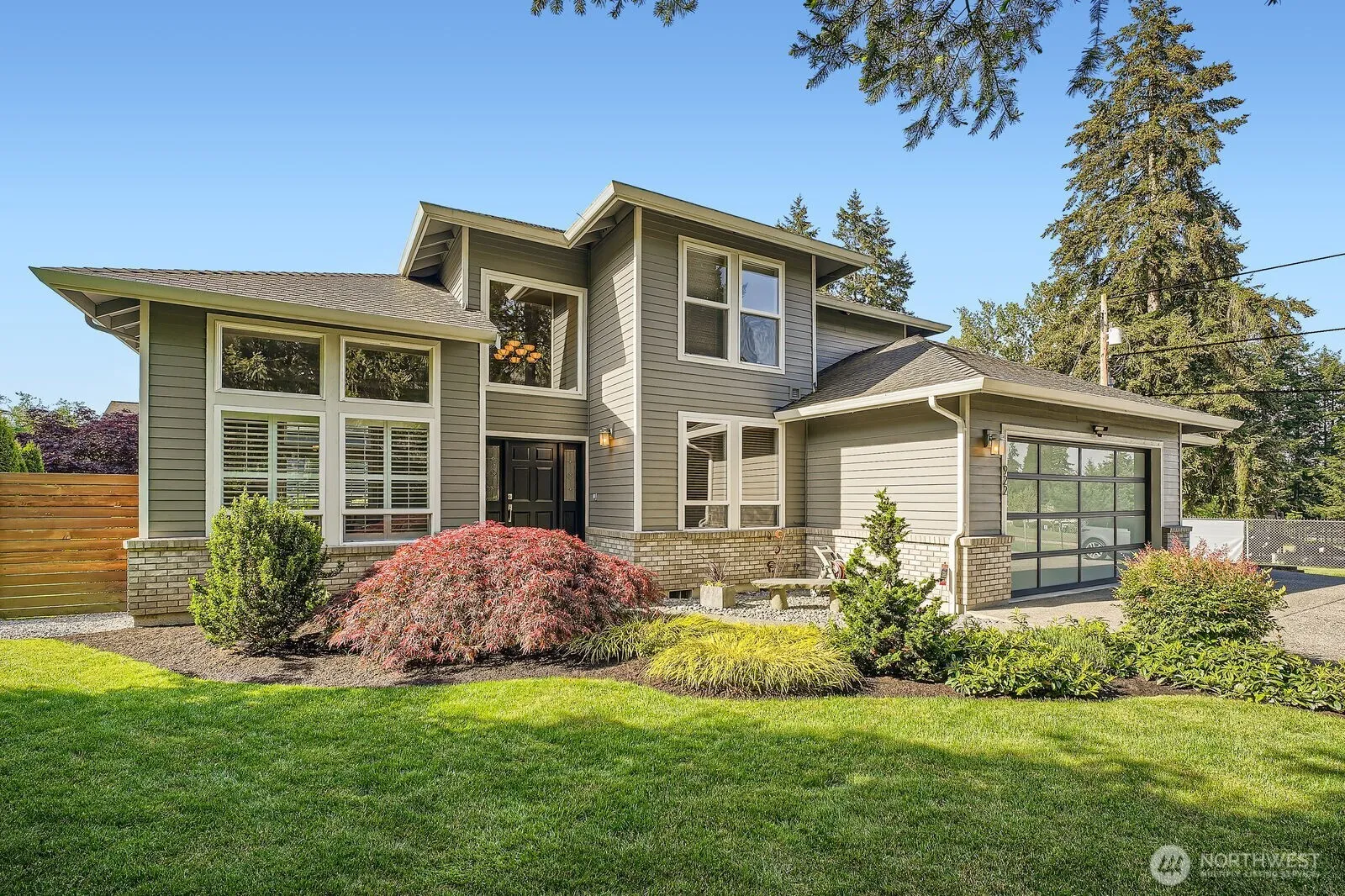 Property photo for 922 Chelan Avenue Ne, Renton photo 4