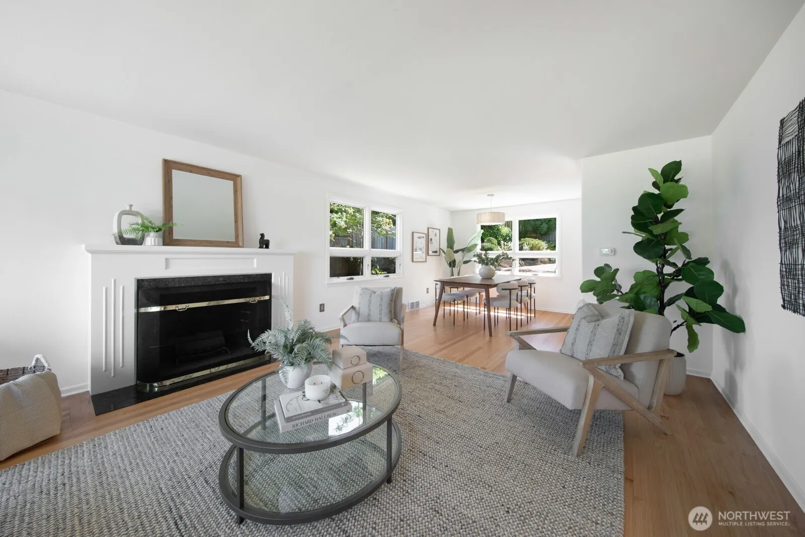 Property photo for 5025 Nicklas Place Ne, Seattle photo 5