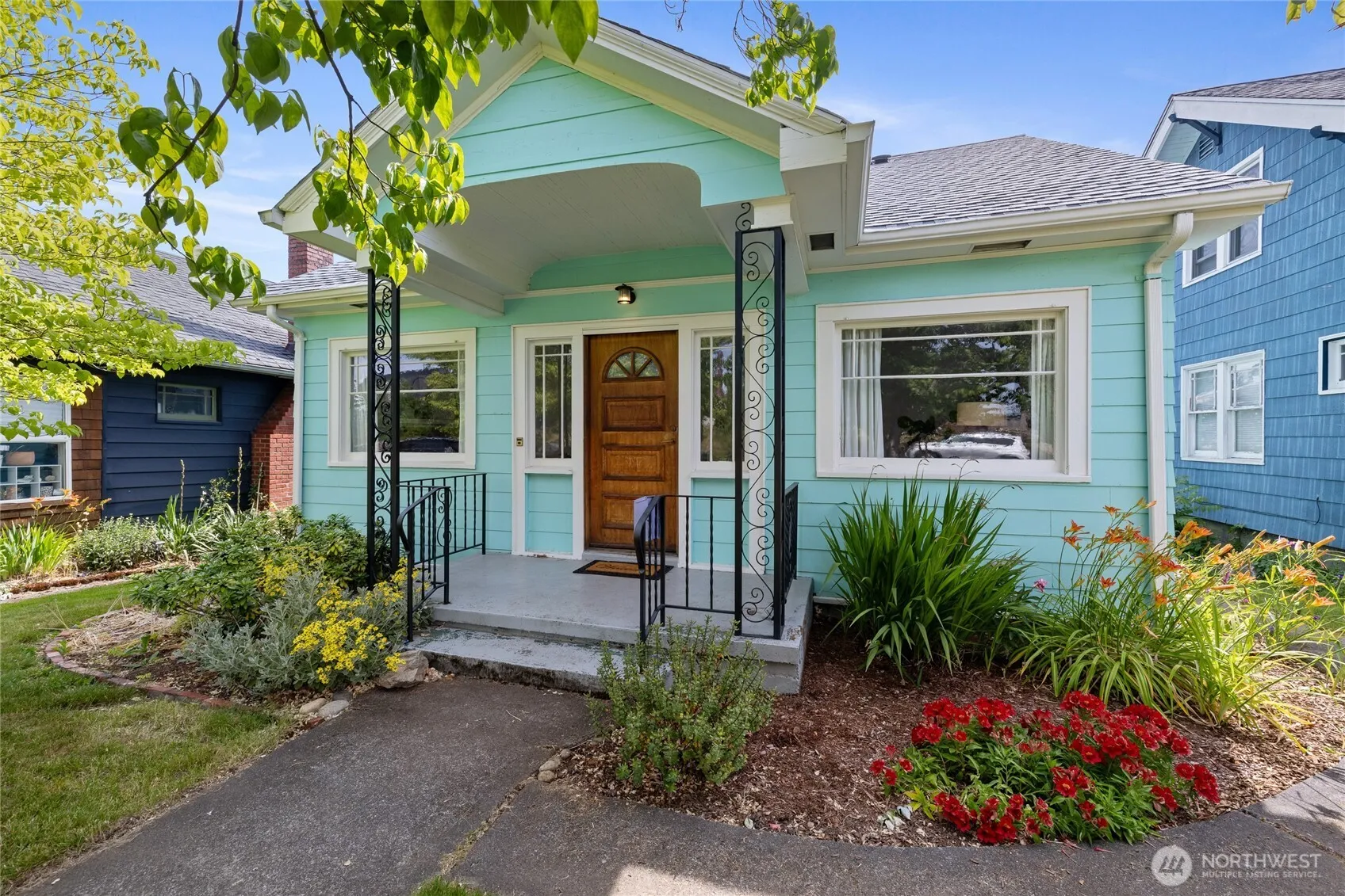 Property photo for 4335 Fawcett Avenue, Tacoma photo 2