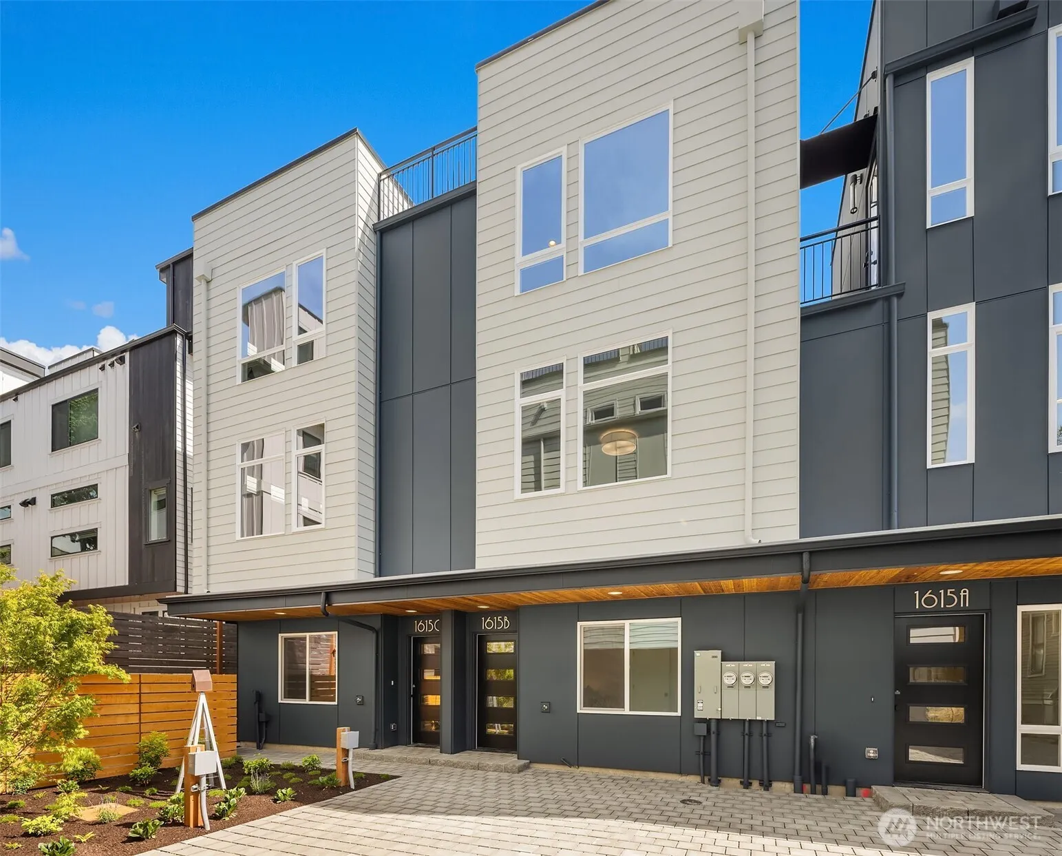 Property photo for 1615 N 50th Street #a, Seattle